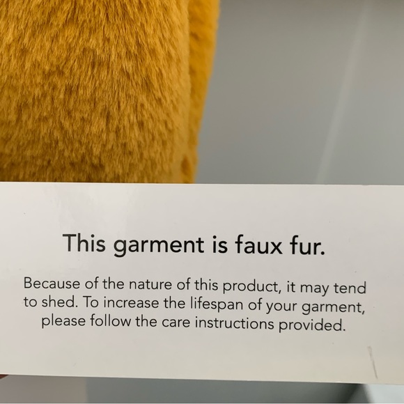 BNWT Avec Les Filles faux fur coat - Picture 4 of 5